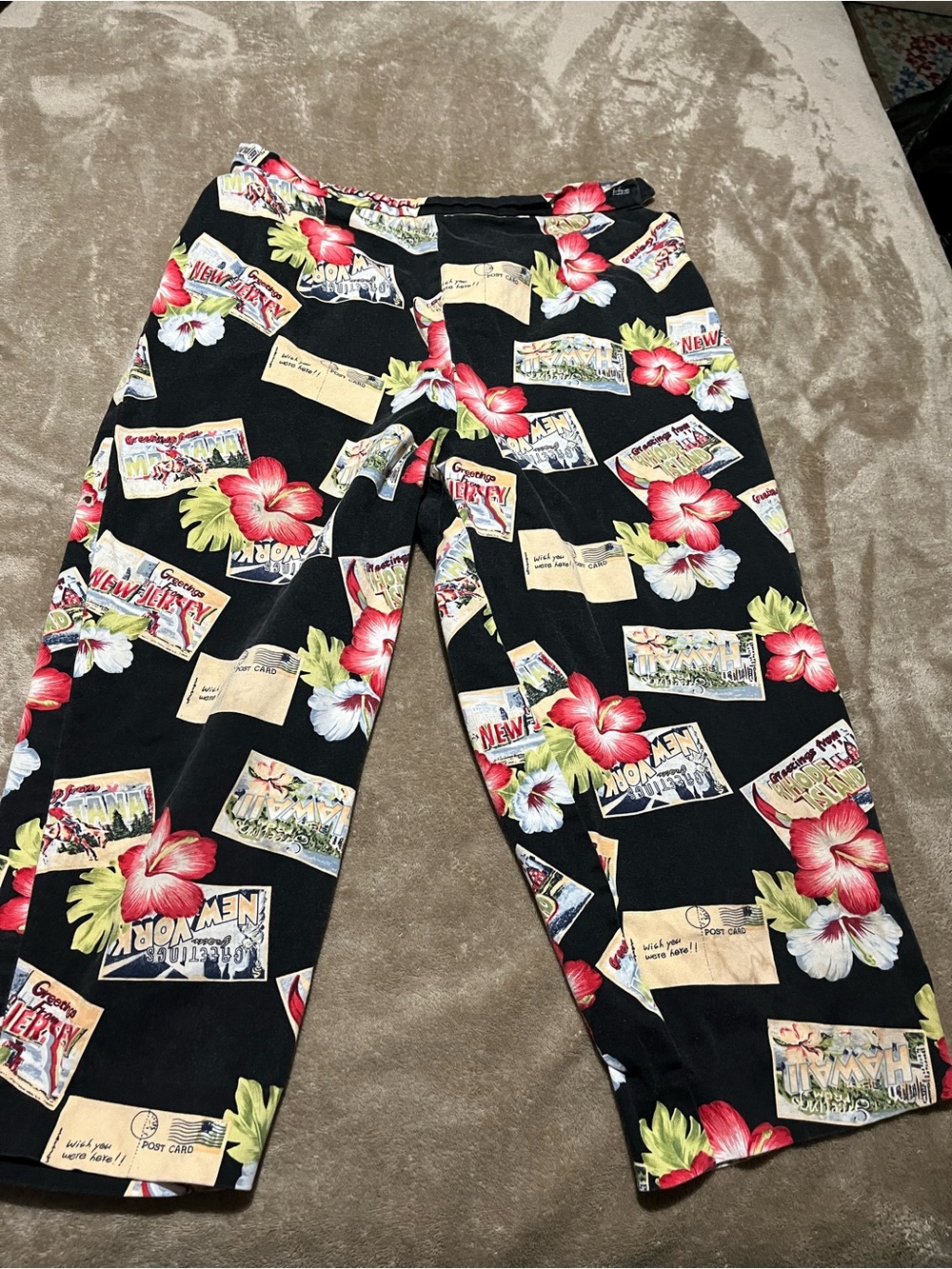 Black Floral Print Lounge capris